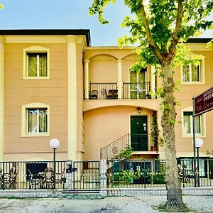 Grazia Cesenatico